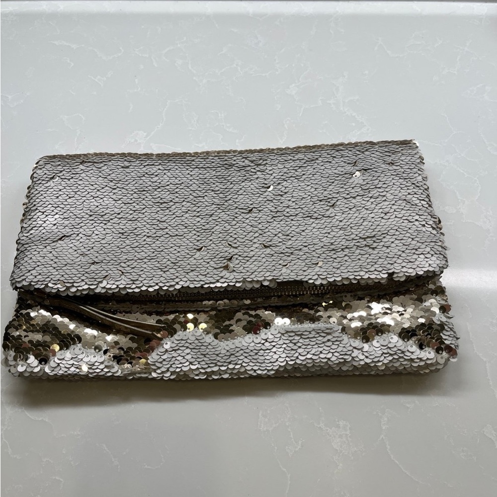 Stella & Dot sequin Margeaux clutch gold